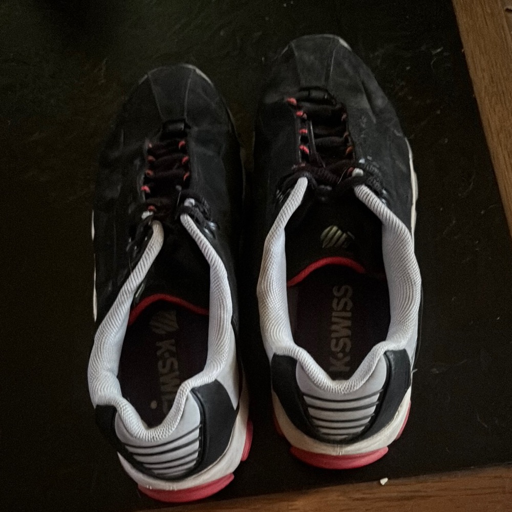 K-Swiss Black and White Athletic Shoes for Performance